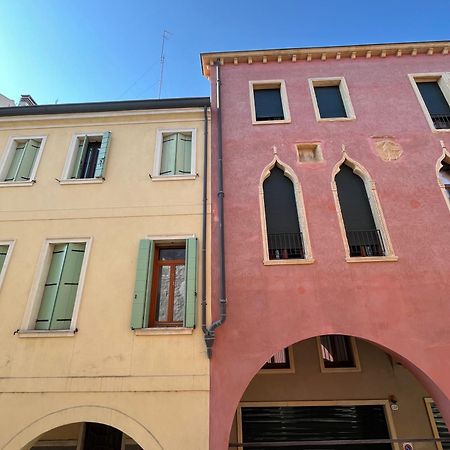 Appartamento Ai Portici Di Via Savonarola Padova Eksteriør billede