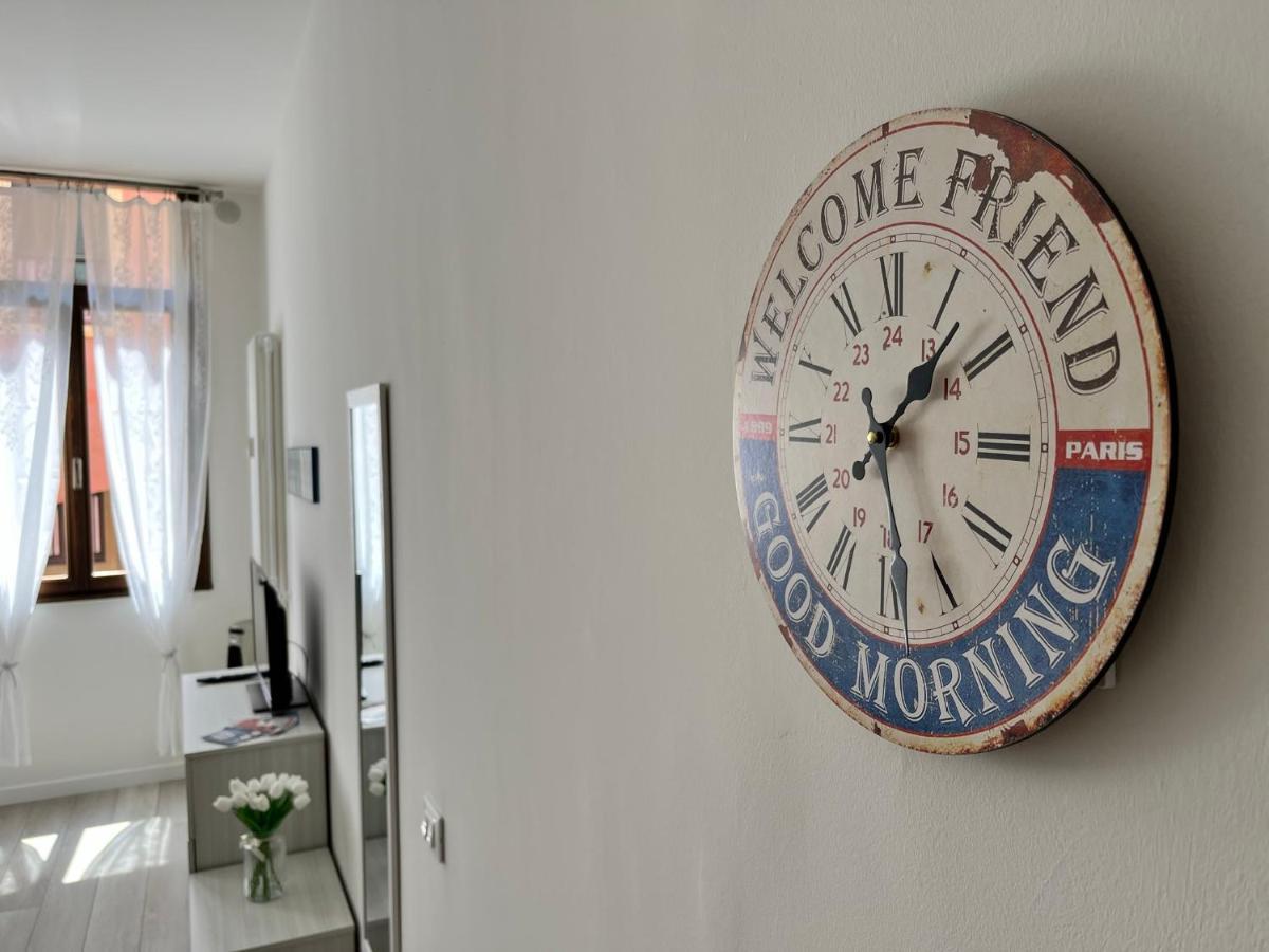 Appartamento Ai Portici Di Via Savonarola Padova Eksteriør billede